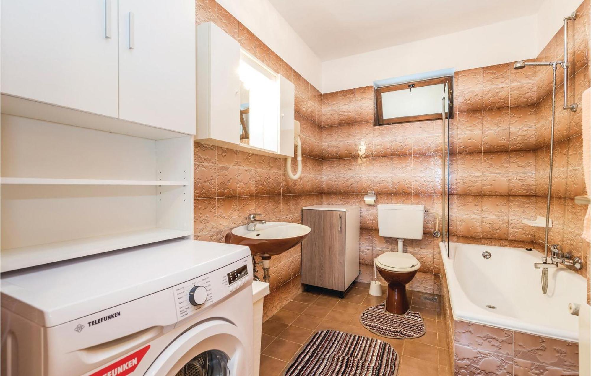 Lovely Apartment In Brsec With House Sea View Exterior foto